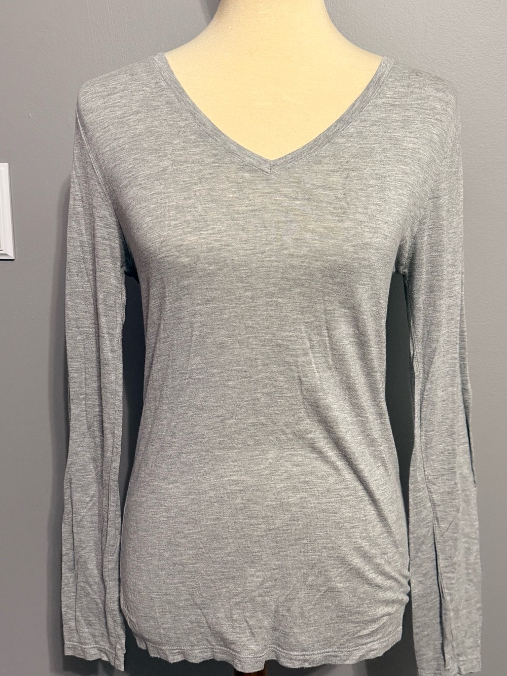 Casual V-Neck Long Sleeve Top - Gray